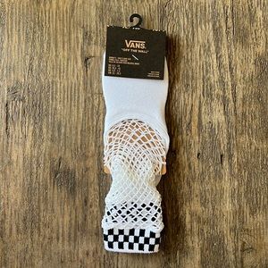 Vans half no show/mesh sock with white and black checkers. Women’s 6.5-10. NWT